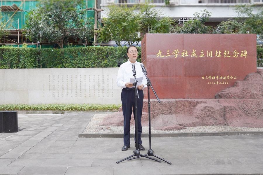 13de80e8951288baeeeaf702e924b812.jpg 13de80e8951288baeeeaf702e924b812.jpg